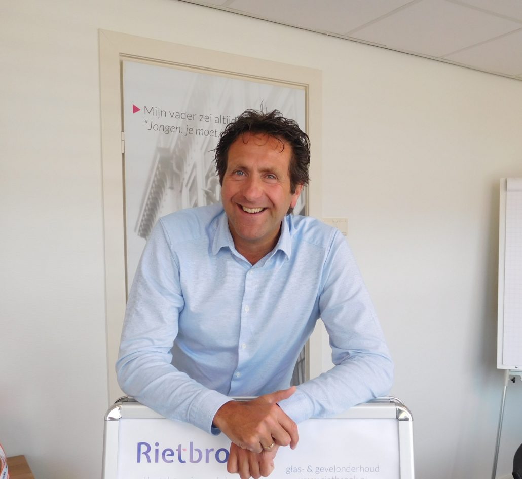 Peter Rietbroek van Rietbroek voor Schoonmaken vertelt over MVO in de crisis.